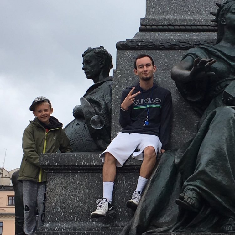 RuneveraGaming's profile picture. 