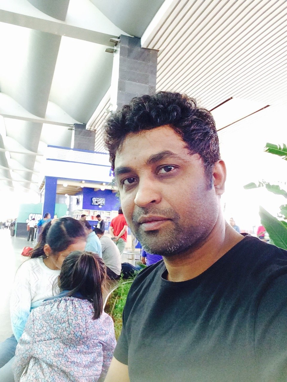 Co Founder & MD at Krackerz | Design Expert | Web Development Master | Social Media Analyst