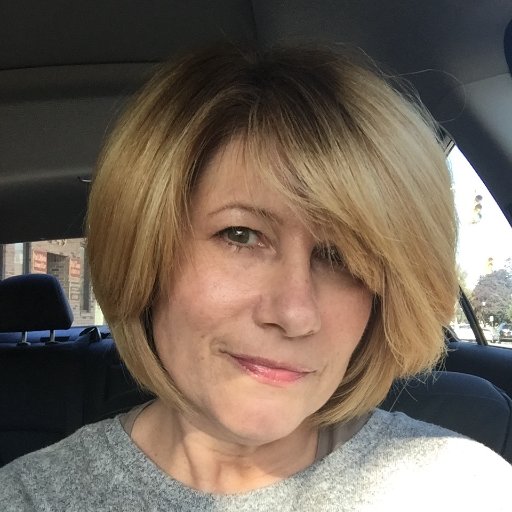 easton_gayle's profile picture. Cerebral, chatty, nerdy