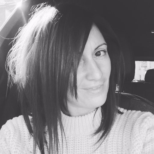 Digital Experience Designer, with a passion for all things Creative....and a keen crafter! I'm Happily in love, and obsessed with eating!!