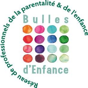 Bulles d'enfance rassemble des professionnels de l'enfance et de la parentalité, sur le Trégor et propose chaque année un forum de la parentalité, en novembre.