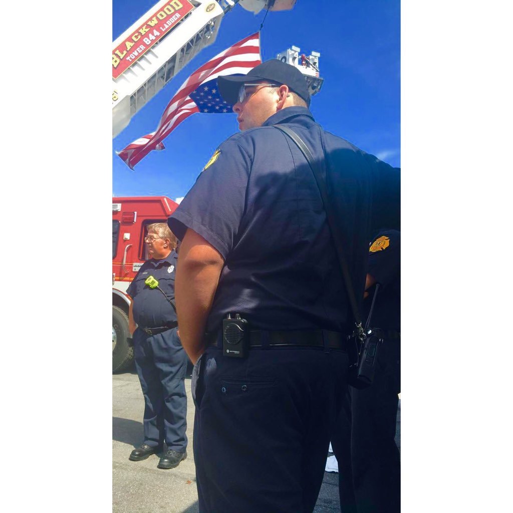 se938an's profile picture. Volunteer Firefighter