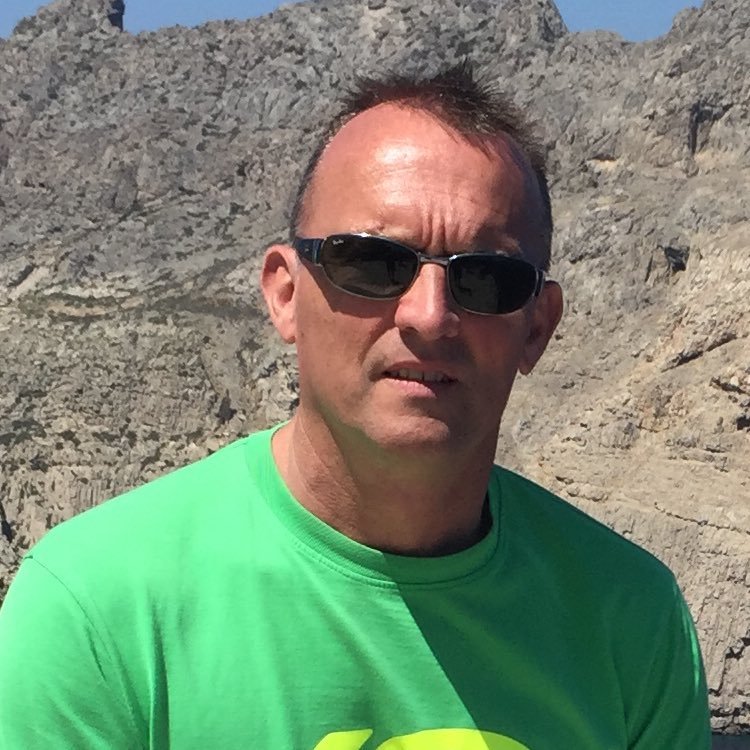 robshanahan64's profile picture. cycling what better way to relax😎