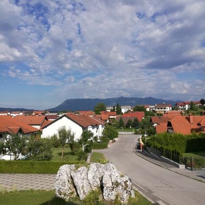 cyclicality's profile picture. Worked at World Carfree Network one year. Married into Slovenia. Currently driving trains, riding bikes. Screaming about Slovene procyclist on here since 2008.