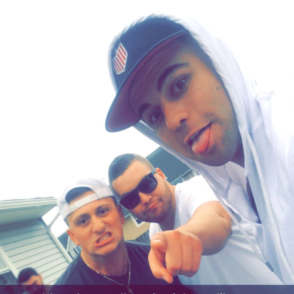 mike_espo15's profile picture. WVU // ΠΚΦ