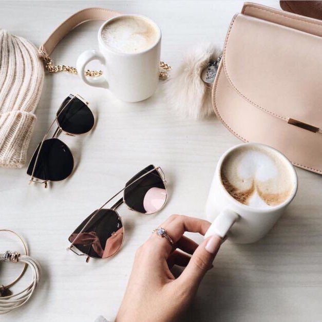 FashionMOoda's profile picture. 