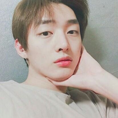 ¤ Just call me abuesung. | make me crazy now. | P101. MMO ent. Wanna One. | Desaparezco a cada rato.