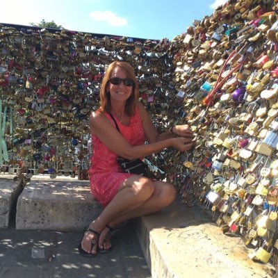 AckertSandi's profile picture. 