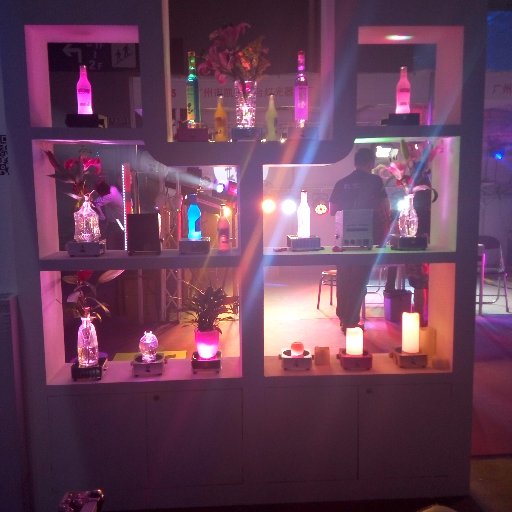 Design and manufacture Battery wireless light, LED par, Light bar, Led outdoor par Jane@sololighting.cn Skype: sololight18