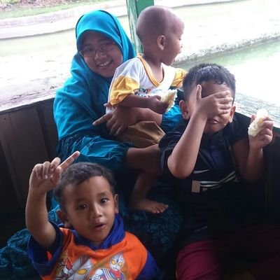 windasariirma's profile picture. The best meals are the ones that are shared in comfortable silence. #ComfortableSilence #WordlessAppreciation