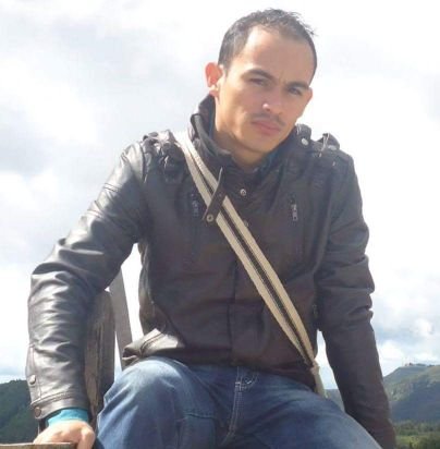 Vivo en Medellín me gusta lascosas sencillas ysin tantomisterio