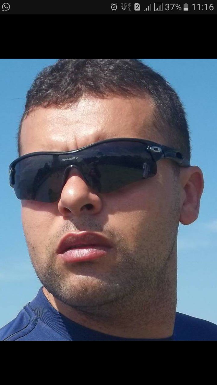 OZIELCarlosAnd2's profile picture. 