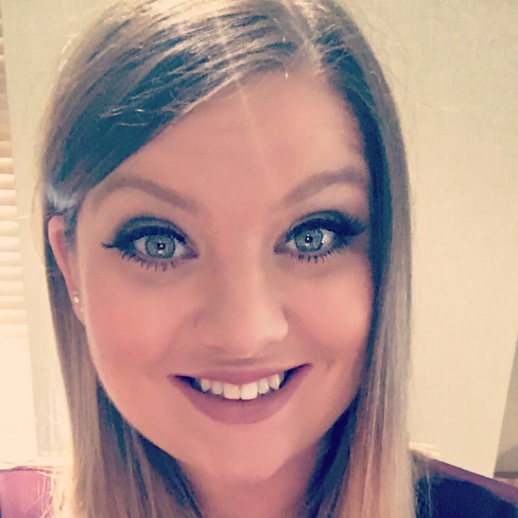 alexfalcpops's profile picture. To be yourself is all that you can do ❤