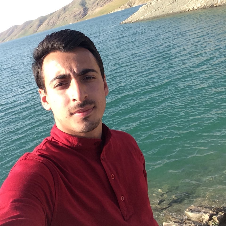 hoshmand96's profile picture. 