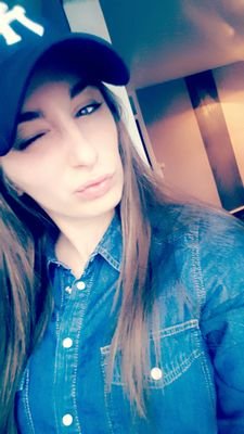 BROUILLIARDEmi2's profile picture. Emilie::Maman::21ans 💝Julia::Princesse::3ans:: 👸 Ligestyle 🍃