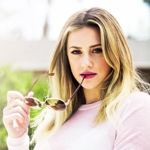 SlightMerde's profile picture. You.        Jerk.