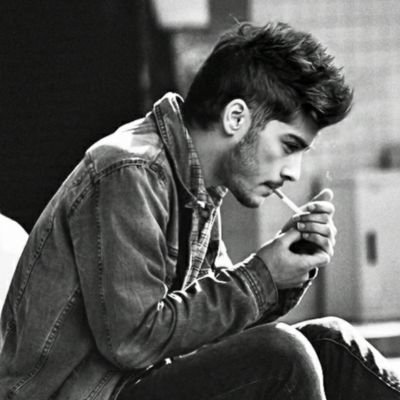 ObliviousWish's profile picture. I'm here what's it to ya?