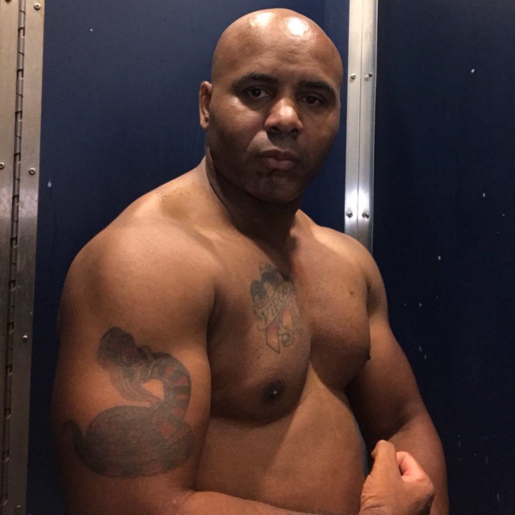 I'm an athletic and positive person who motivates people and mentors. I'm into sports,martial art movies,action movies, drama,thriller. I also love to rap.