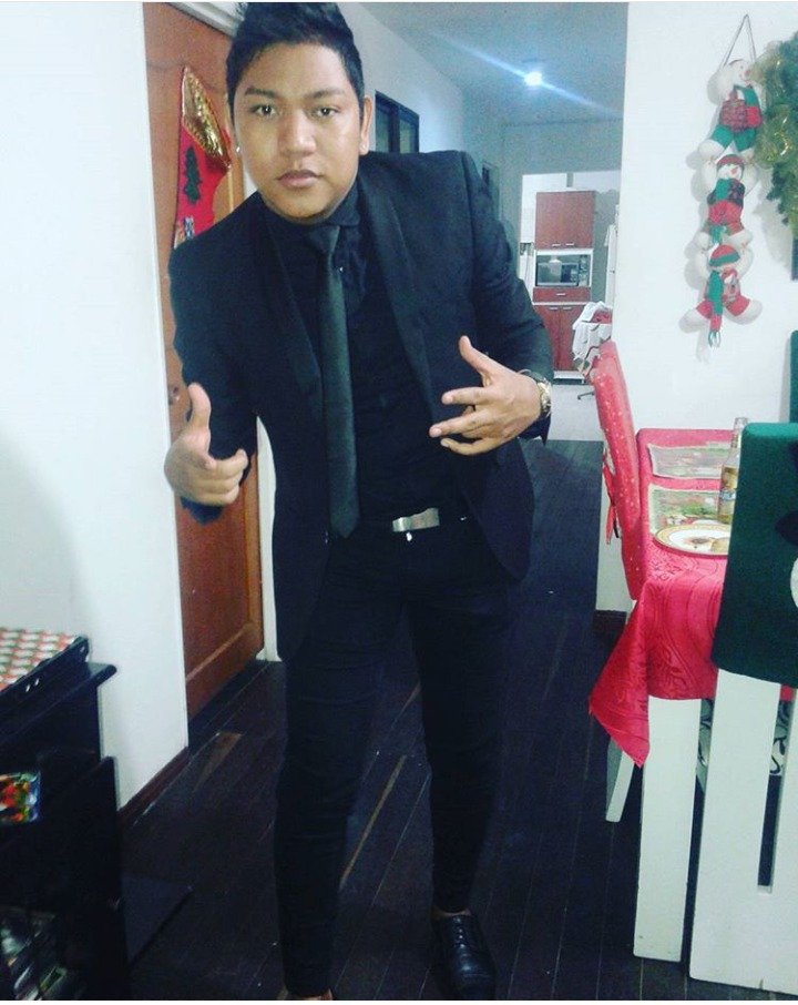 Rickyvanegas10's profile picture. 