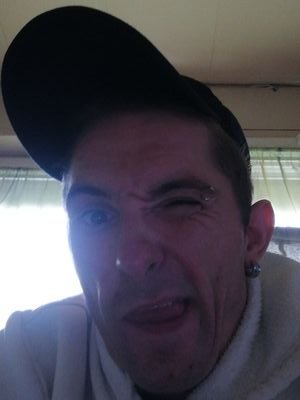 Darkengel32's profile picture. Bin neutral zocke gerne Xbox one