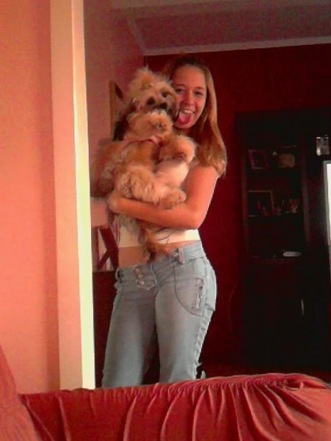 jhooca's profile picture. 