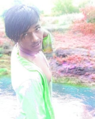Husen_yari's profile picture. ....Acting..&..Dancing....
         Husen Yari