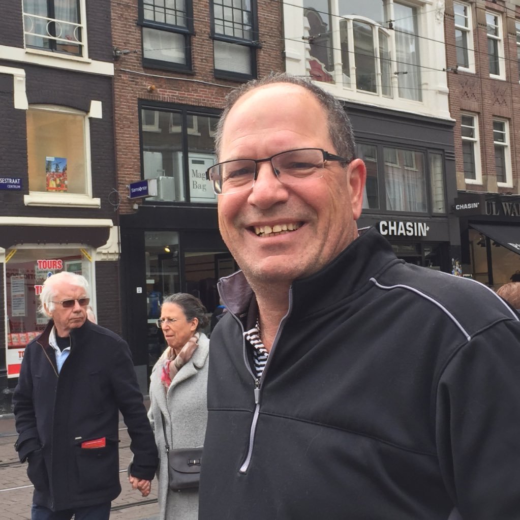 Michael Kantor is CEO of The POI. Creating and executing with leaders of Retail, CPG, and Academia the Certified Collaborative Marketer (CCM)™.