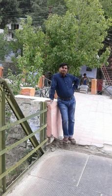 चलते रहो सुबहो शाम जीवन चलने का है नाम