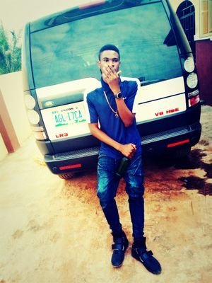 forlytunez's profile picture. love makes life worth living