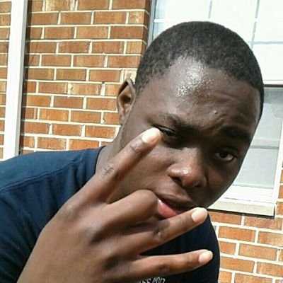 Twizzyboy4l⛽💪
LL8
LLT💯 l know u would proud of me Mama l really miss you 💔😇