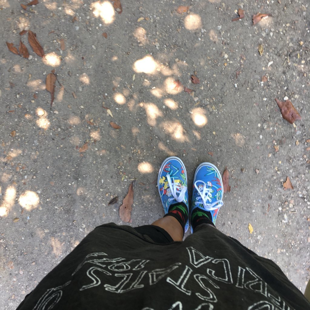 Ethyk_art's profile picture. Nerdy woman fighting for equality right, animals protection, earth préservation and for happiness ✌🏽🌻🐶🐱✍🏽📖☕🌈🍄🎍🦄🐍