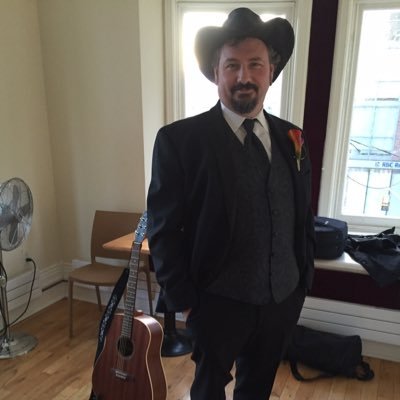 Bi Musician, TDSB Teacher, Playwright, Father, Irish-Canadian.