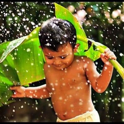 জীবন একটি রঙ্গমঞ্চ, যেখানে সকলেই নিজ নিজ চরিত্রে প্রতিনিয়ত অভিনয় করে যাচ্ছে।😡😛
“আমি ‘আয়না’, একজনই” !!