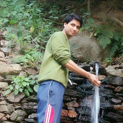 dineshrawat33's profile picture. 