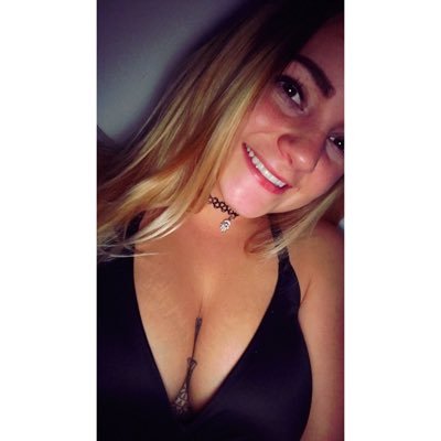 leach997's profile picture. Colorado // SC: chloe.kaye // IG: chloe_leach