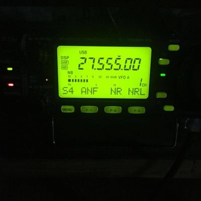 amateur de radio 
en veille reguliere sur 555