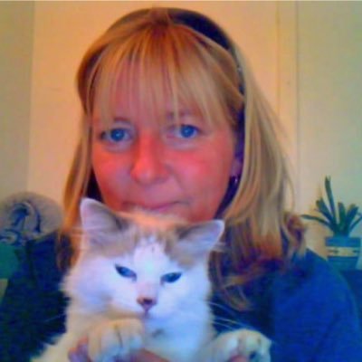 suzijeanbarron's profile picture. Yacht restoring City fan