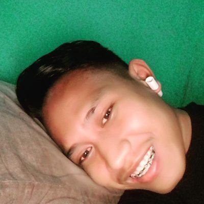 Persetan dengan cinta 👈👊