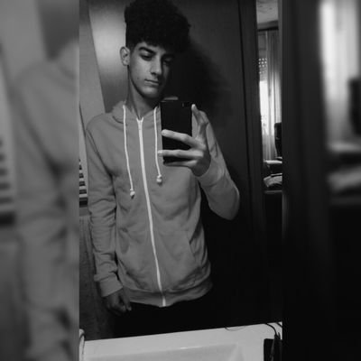 Eric_perez98's profile picture. 