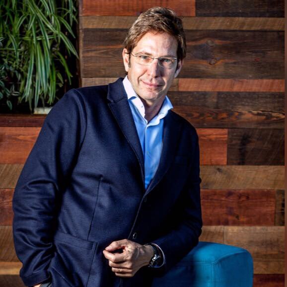 Proactivo, observador y disfrutando de cada momento. CEO en OmnicomMediaGroup Spain