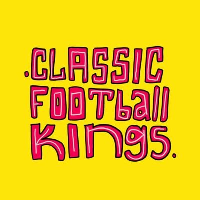 Des articles, des artworks et des entretiens avec d'anciens pros. ⚽👑