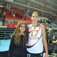Hilal Yılmaz (@dokuznumaraa) 's Twitter Profile Photo Hilal Yılmaz (@dokuznumaraa) 's Twitter Profile Photo