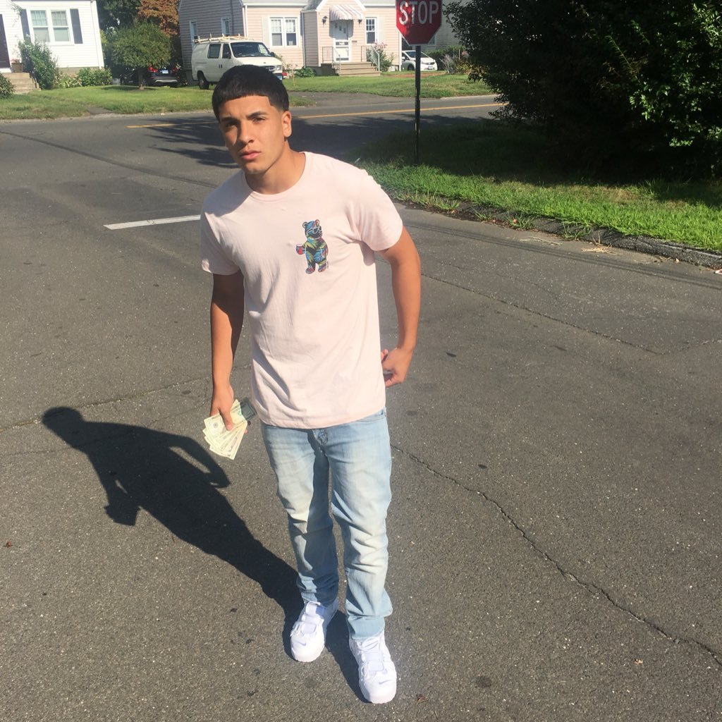 f3ttyboiity's profile picture. 