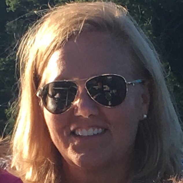 Lives in Vermont, but a Jersey girl at heart, works for Ben & Jerry's and an alumni of James Madison University!