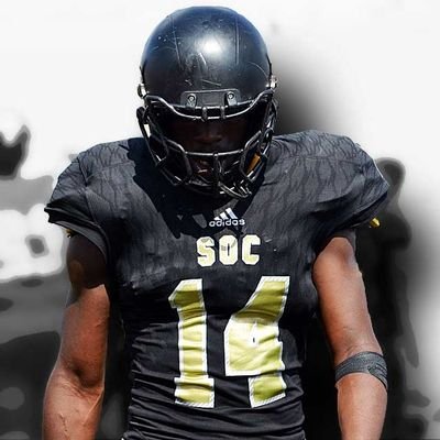 Steven Parker 2019 DE/OLB South Oak Cliff HS Dallas, Texas I just want to be the best person I can be!