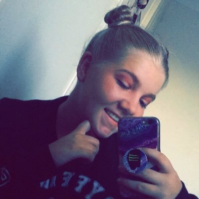 Paigebmth1's profile picture. 1st year Hairdresser who loves life