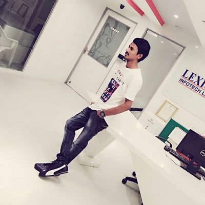 Veerababu033's profile picture. 