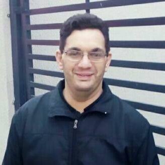 andredcr's profile picture. 