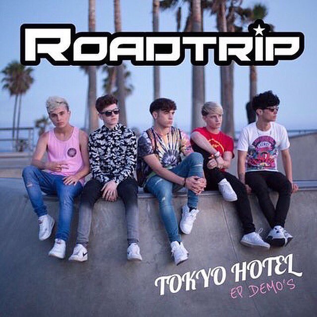 jackxxduff's profile picture. Just an 12 year old Irish girl that loves @roadtriptv 💙 I'm really sarcastic help. ❤️ also Roadtrip are really attractive and really good singers 👍🏼✨❤️
