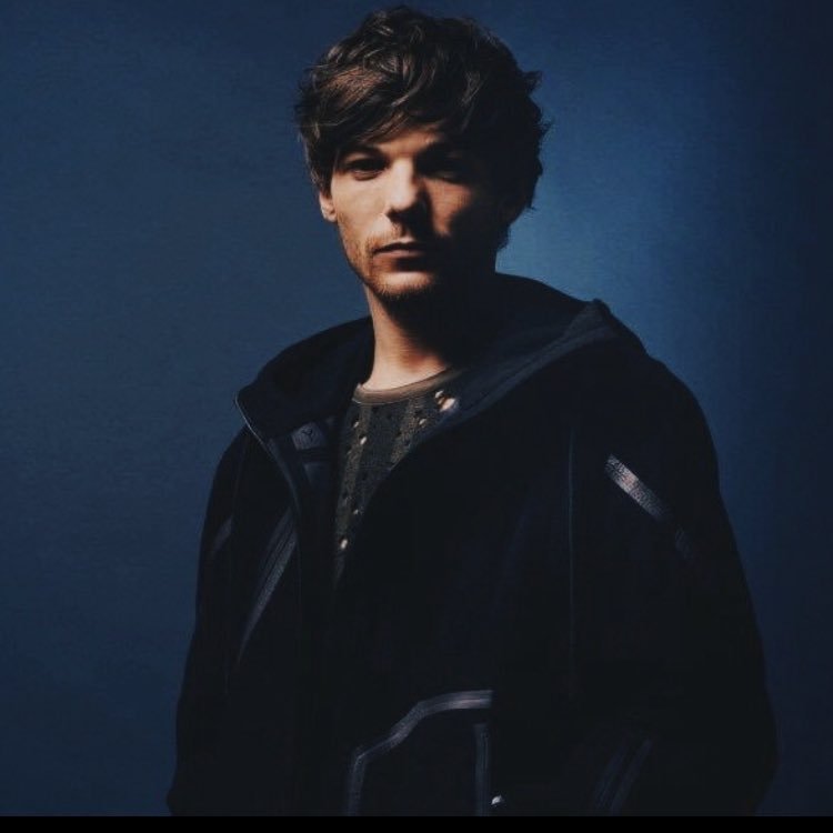 ⠀ basically posting every bit of ⠀⠀⠀⠀⠀⠀⠀⠀⠀⠀Louis' existence ᗣ ••• ᗤ